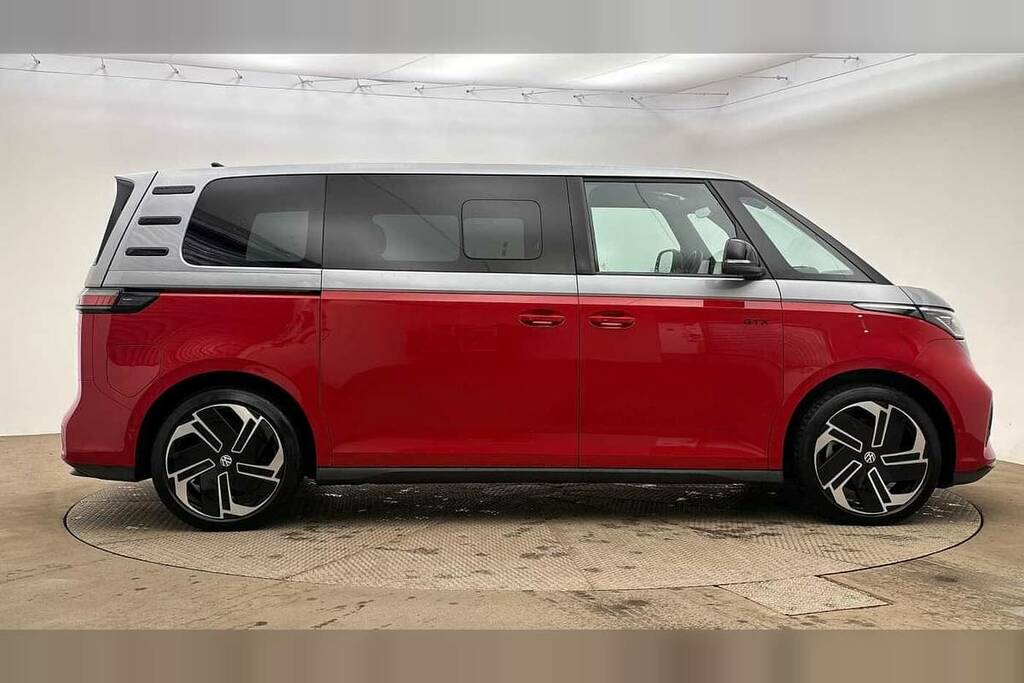 Volkswagen ID.Buzz 250Kw Gtx Pro 86Kwh 4Motion Lwb 7 Seat Red #4