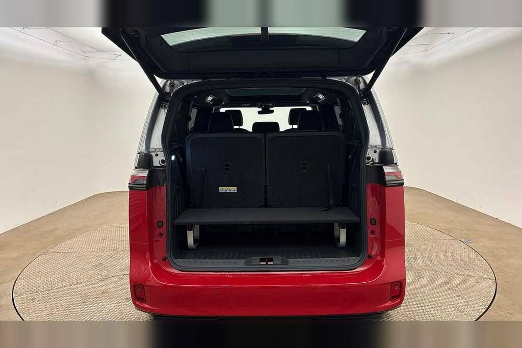 Volkswagen ID.Buzz 250Kw Gtx Pro 86Kwh 4Motion Lwb 7 Seat Red #6