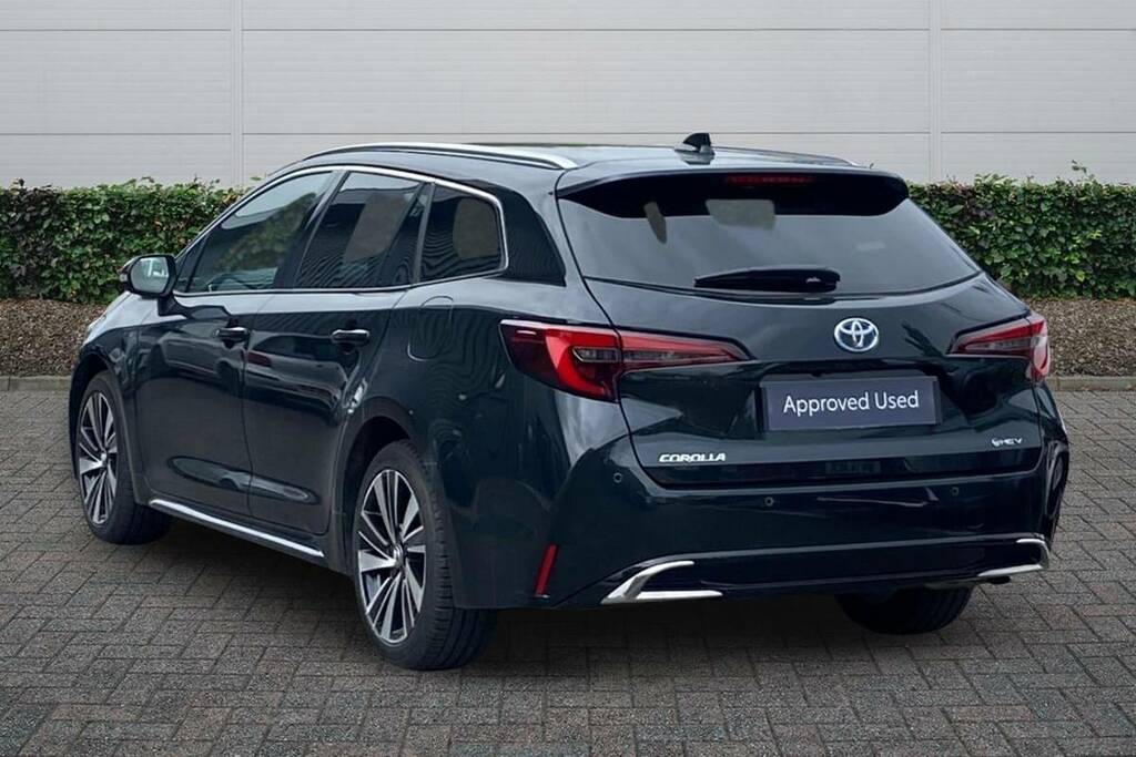 Toyota Corolla 1.8 Hybrid Design Cvt Black #2