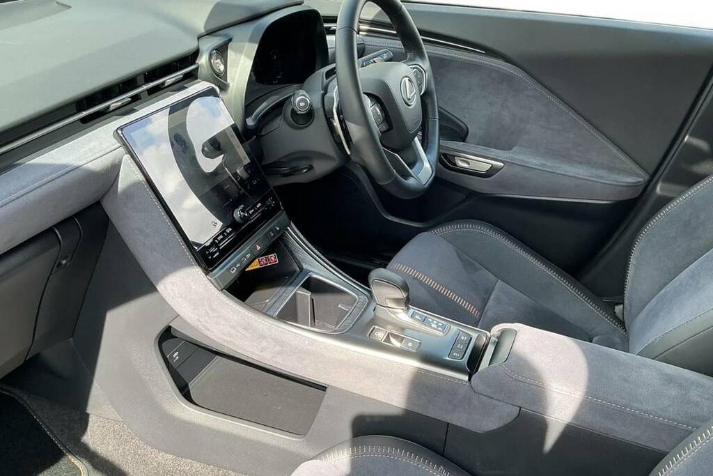 Lexus LBX 1.5 Vvt-ie Premium Plus E-cvt Euro 6 Ss Black #5