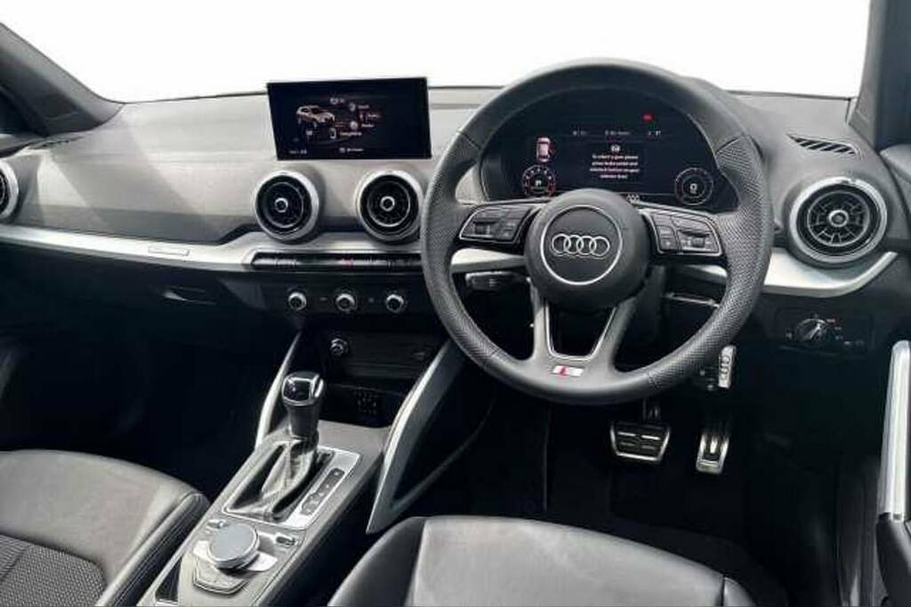 Audi Q2 Technik  #12