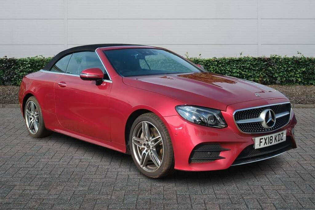 Mercedes-Benz E Class E300 Amg Line Premium Plus 9G-tronic Red