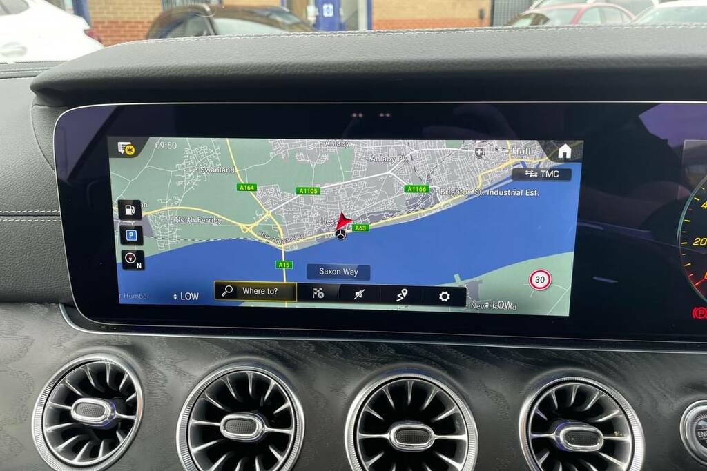 Mercedes-Benz E Class E300d 4Matic Amg Line Premium 9G-tronic Blue #3