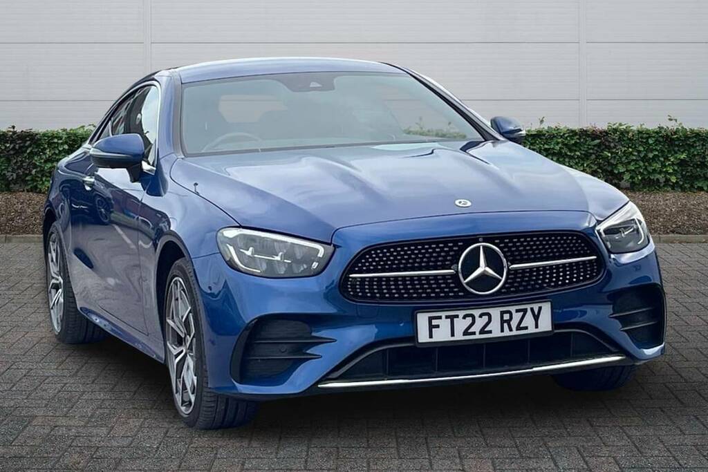 Mercedes-Benz E Class E300d 4Matic Amg Line Premium 9G-tronic Blue