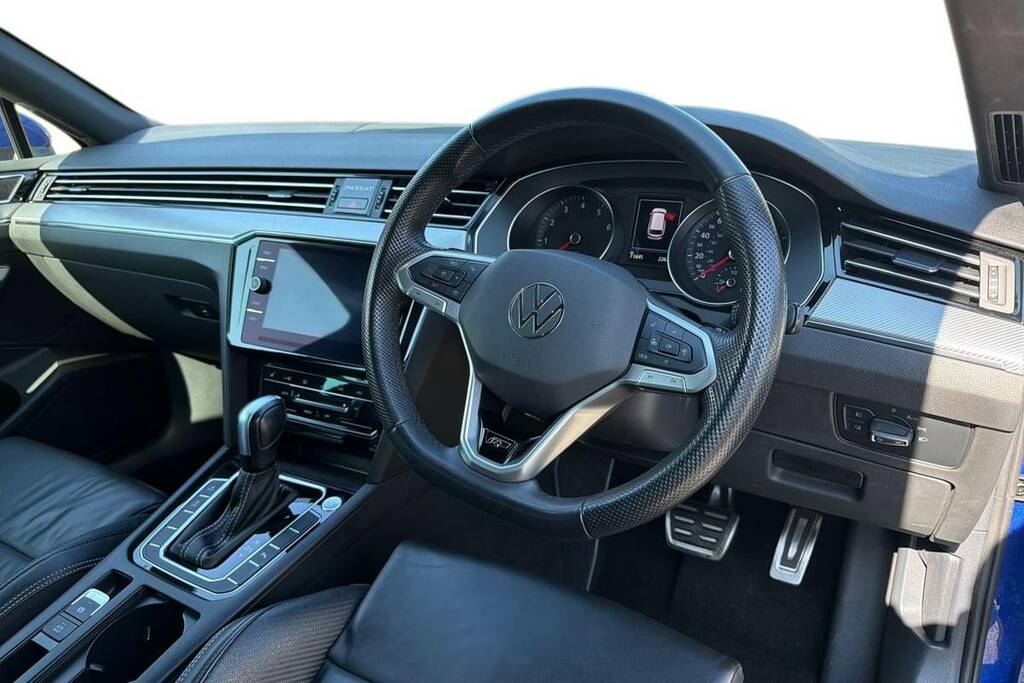 Volkswagen Passat 1.5 Tsi Evo R-line Dsg Blue #4