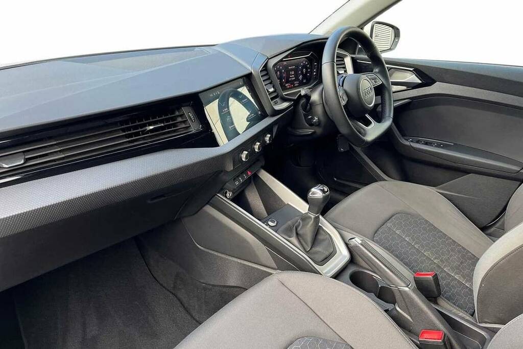 Audi A1 30 Tfsi 110 Sport White #2