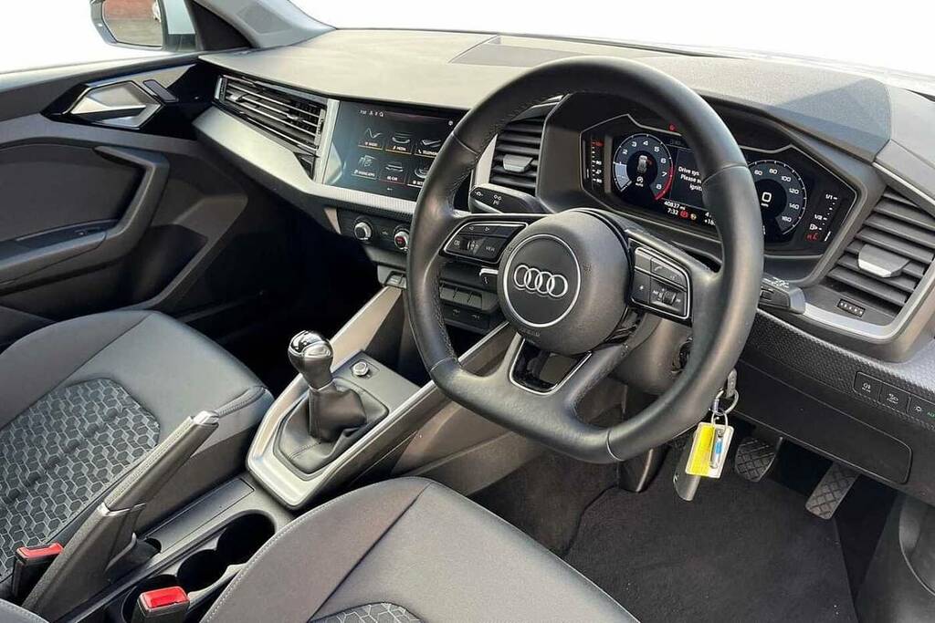 Audi A1 30 Tfsi 110 Sport White #6