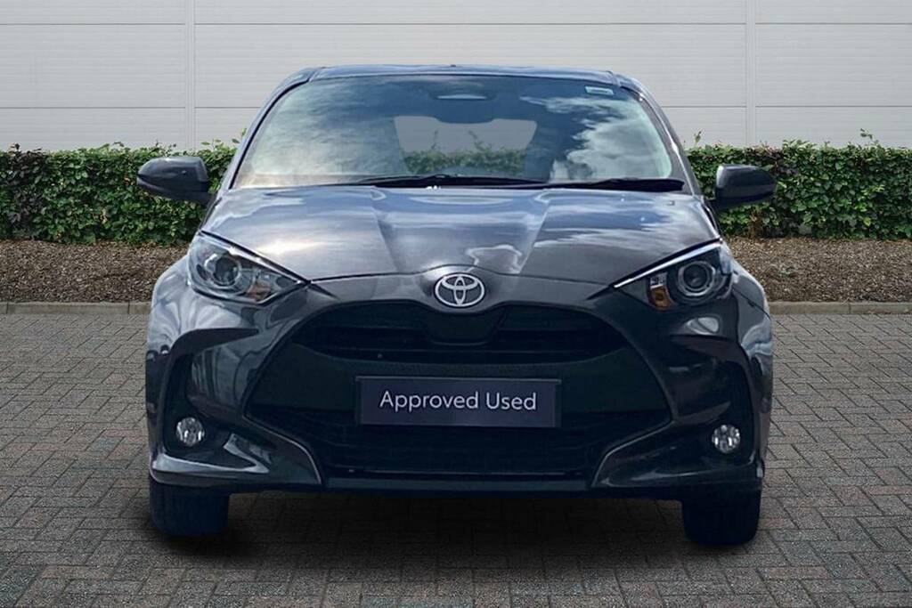 Toyota Yaris 1.5 Hybrid Icon Cvt Grey #3