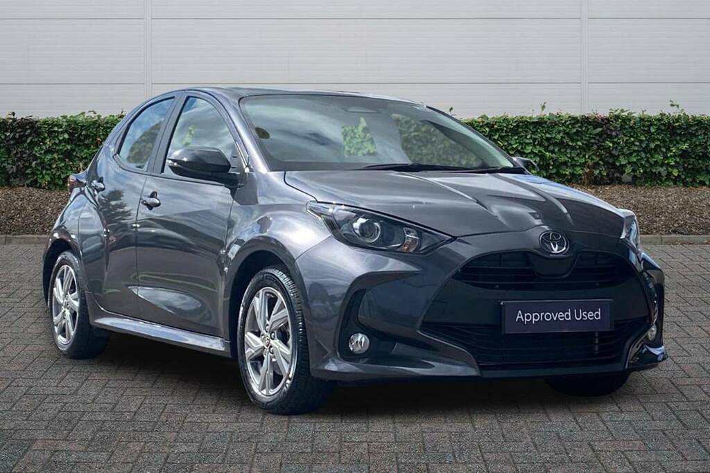 Toyota Yaris 1.5 Hybrid Icon Cvt Grey