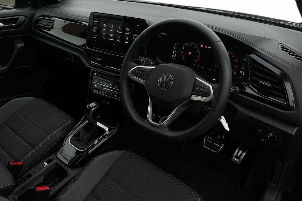 Volkswagen T-Roc 1.5 Tsi R-line Dsg Black #6