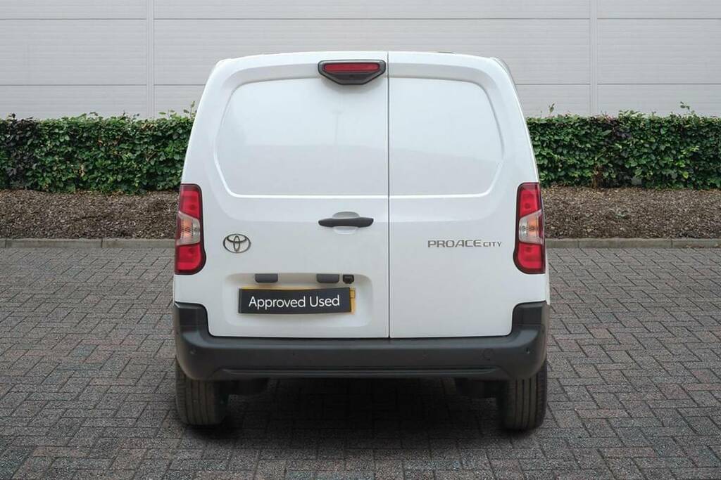 Toyota Proace City 1.5D 100 Icon Van White #4
