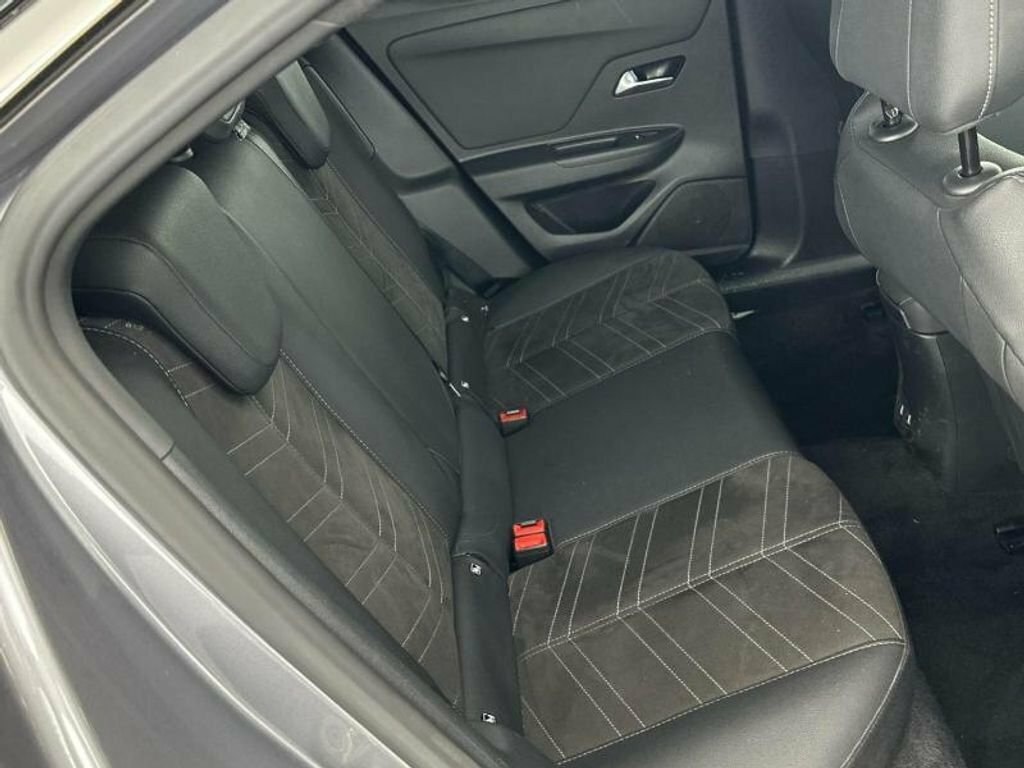 Vauxhall Mokka-e Suv AP23TSV Grey #4