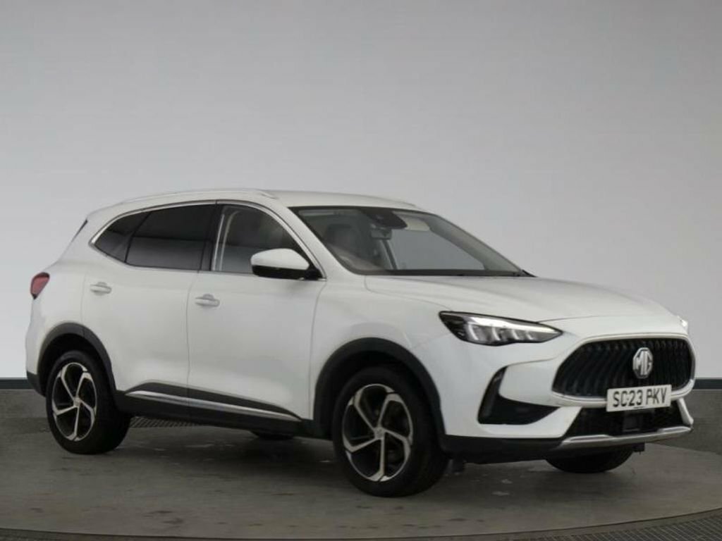 MG HS 1.5L Trophy White