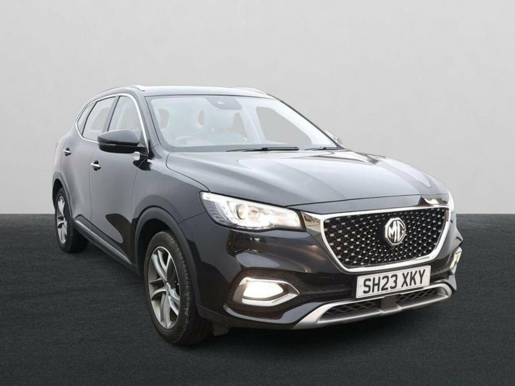 MG HS 1.5L Excite Black