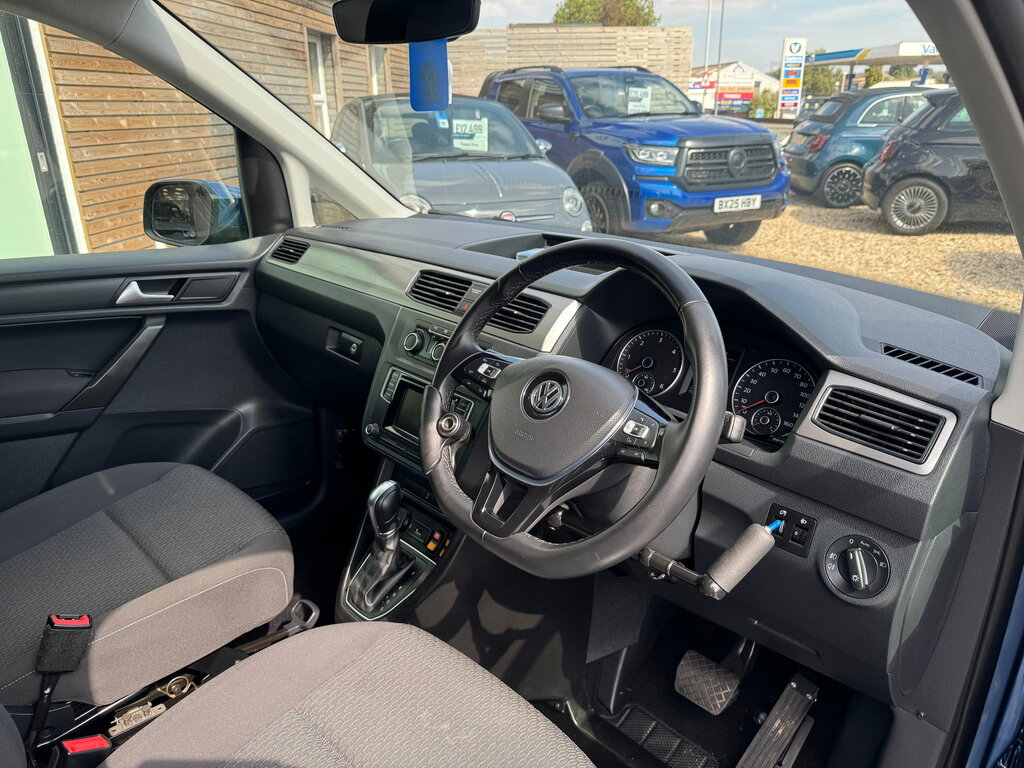 Volkswagen Caddy Life 2.0 Tdi Mpv Euro 6 Ss 102 Ps DY69NVC Blue #2