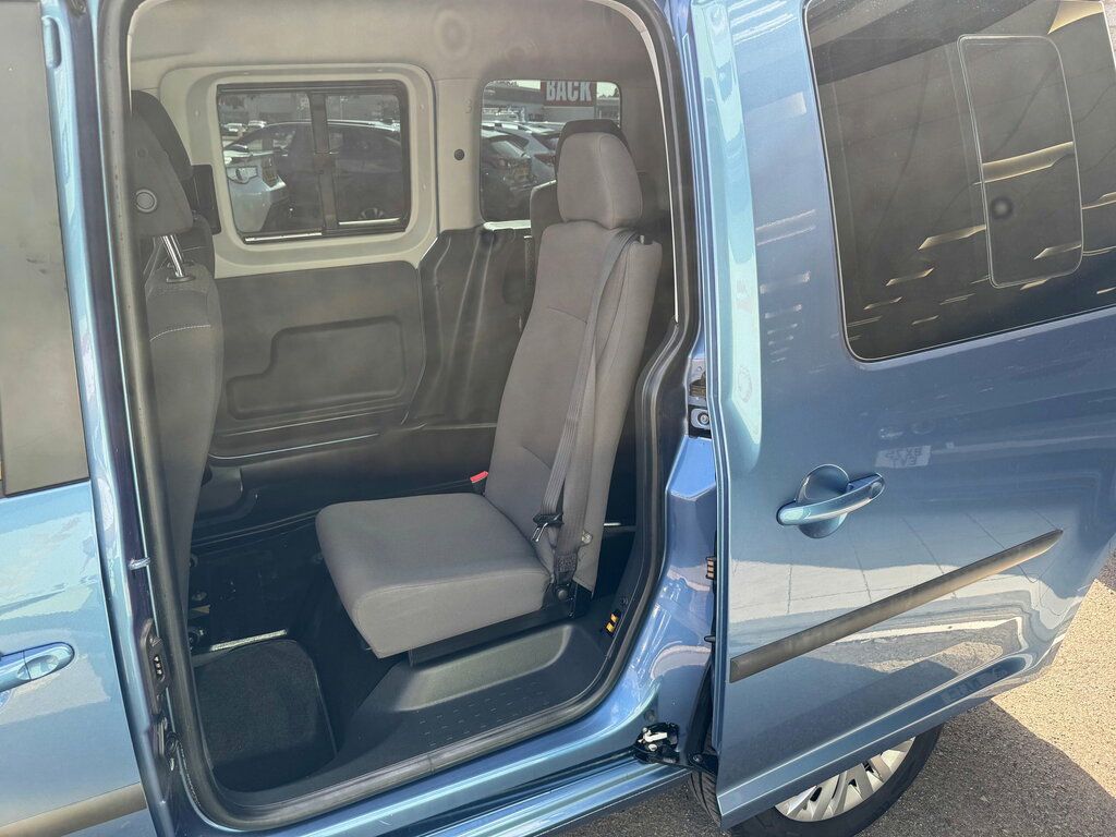 Volkswagen Caddy Life 2L Null Grey #16