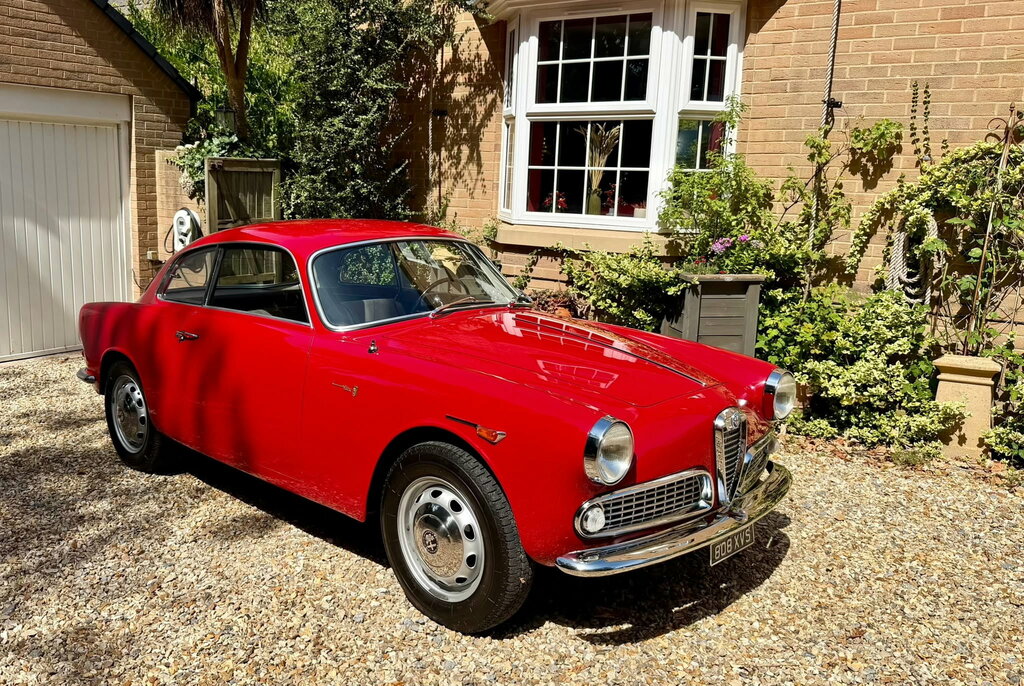 Alfa Romeo Giulietta Sprint 1.3 Red