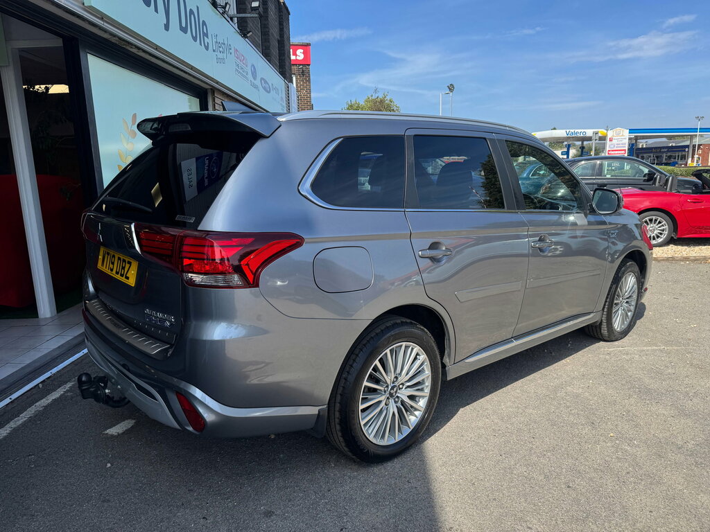 Mitsubishi Outlander 2.4H Twinmotor 13.8Kwh 4H Suv Plug-in H Grey #6