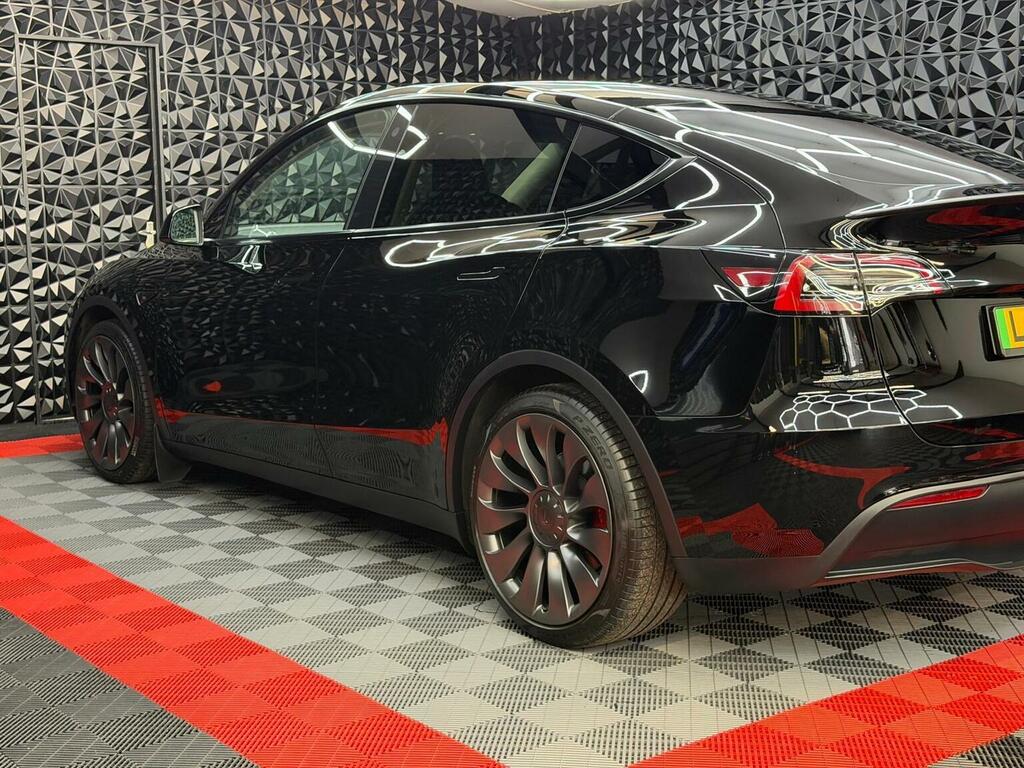 Tesla Model Y Suv Dual Motor Performance 4Wde 20242 LG24ZBO Black #5