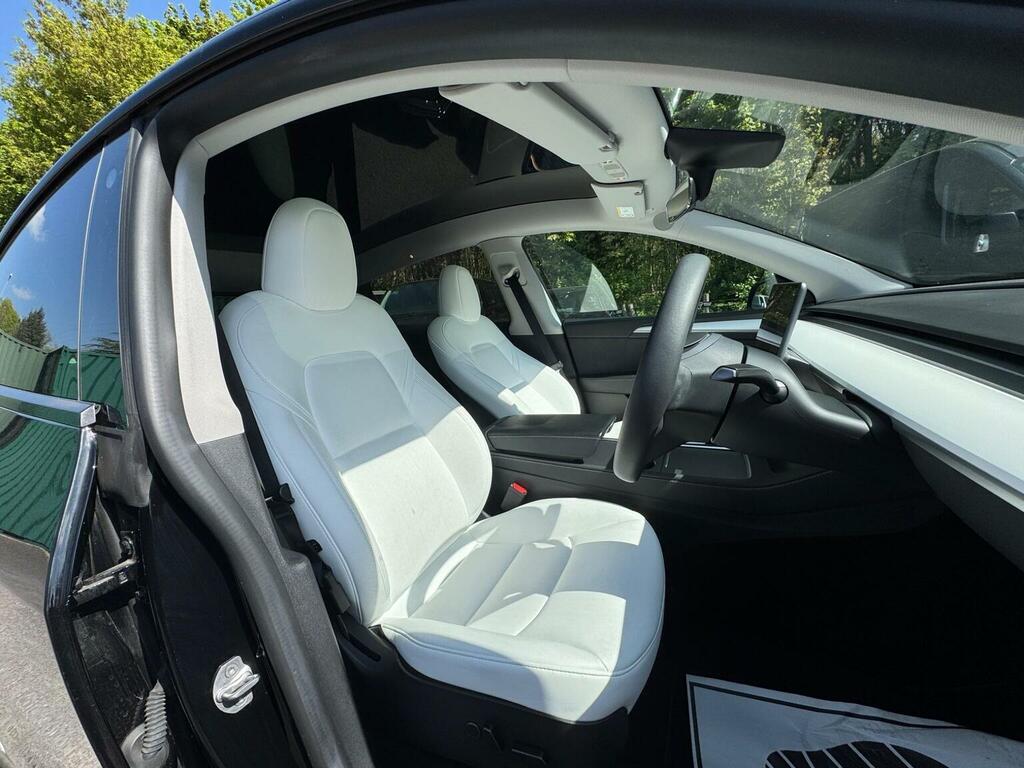 Tesla Model Y Suv Dual Motor Performance 4Wde 20237 BW72PZH Black #3
