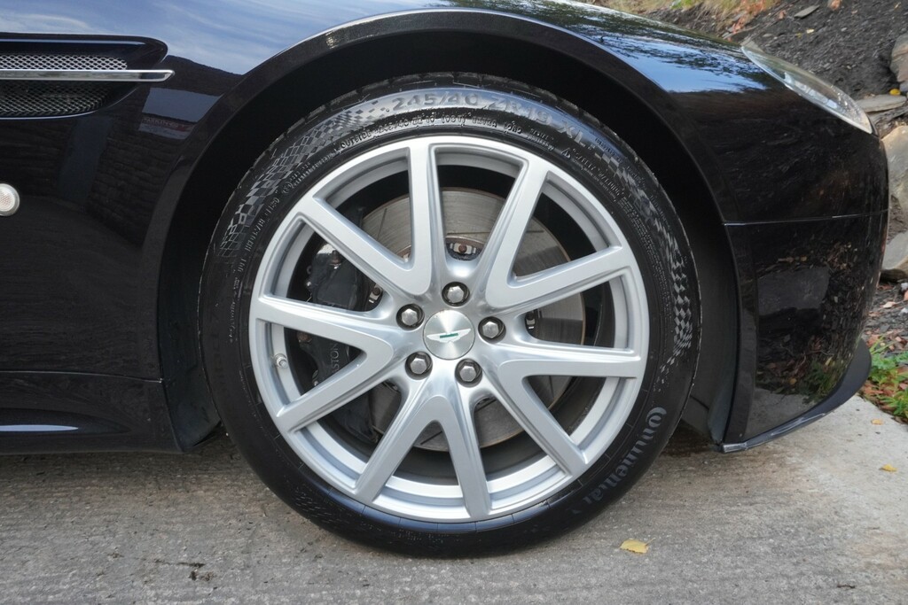 Aston Martin Vantage 4.7 V8 Black #5