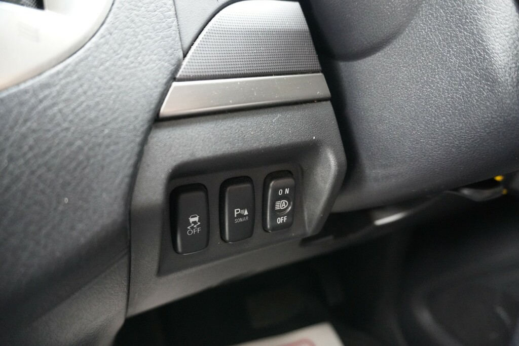 Mitsubishi Shogun Suv Grey #27