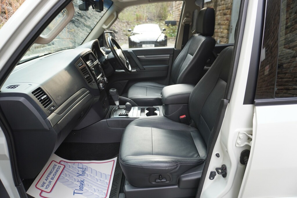 Mitsubishi Shogun Suv Grey #13