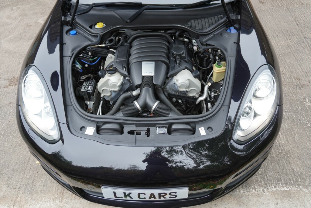 Porsche Panamera Automatic Black #24