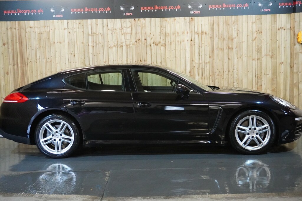 Porsche Panamera Automatic Black #7