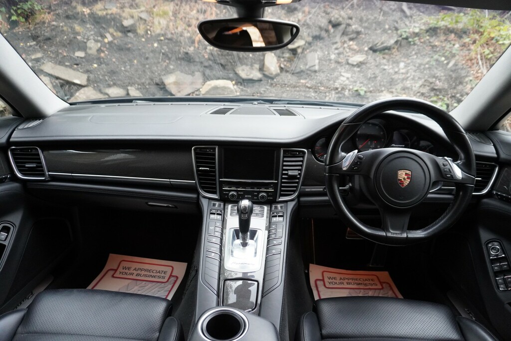 Porsche Panamera 3.6 V6 Black #2