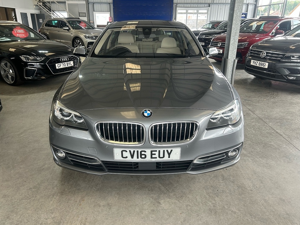 BMW 5 Series 520D Luxury CV16EUY Grey #3