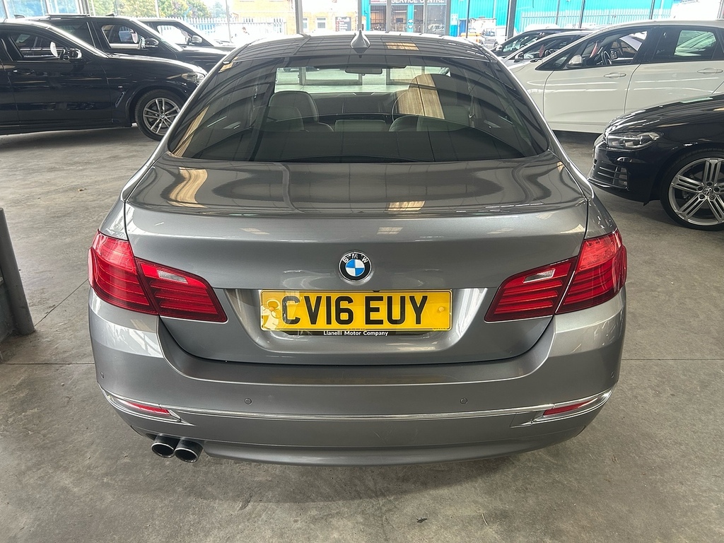 BMW 5 Series 520D Luxury CV16EUY Grey #6
