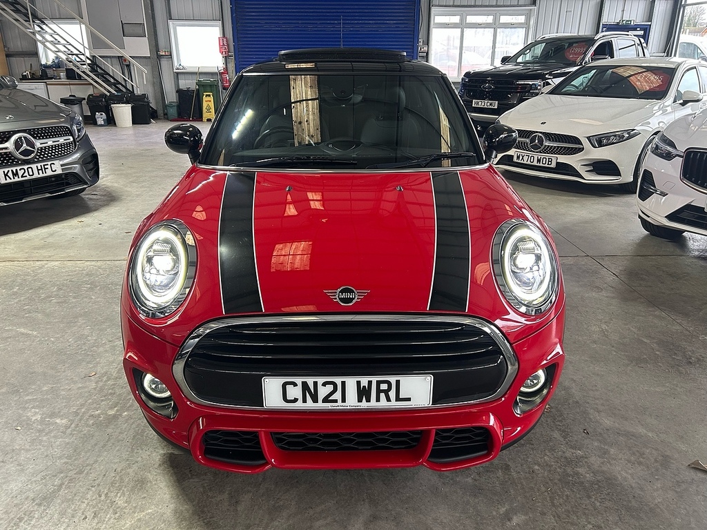 Mini Hatch 1.5 Cooper Sport Hatchback Euro Red #3