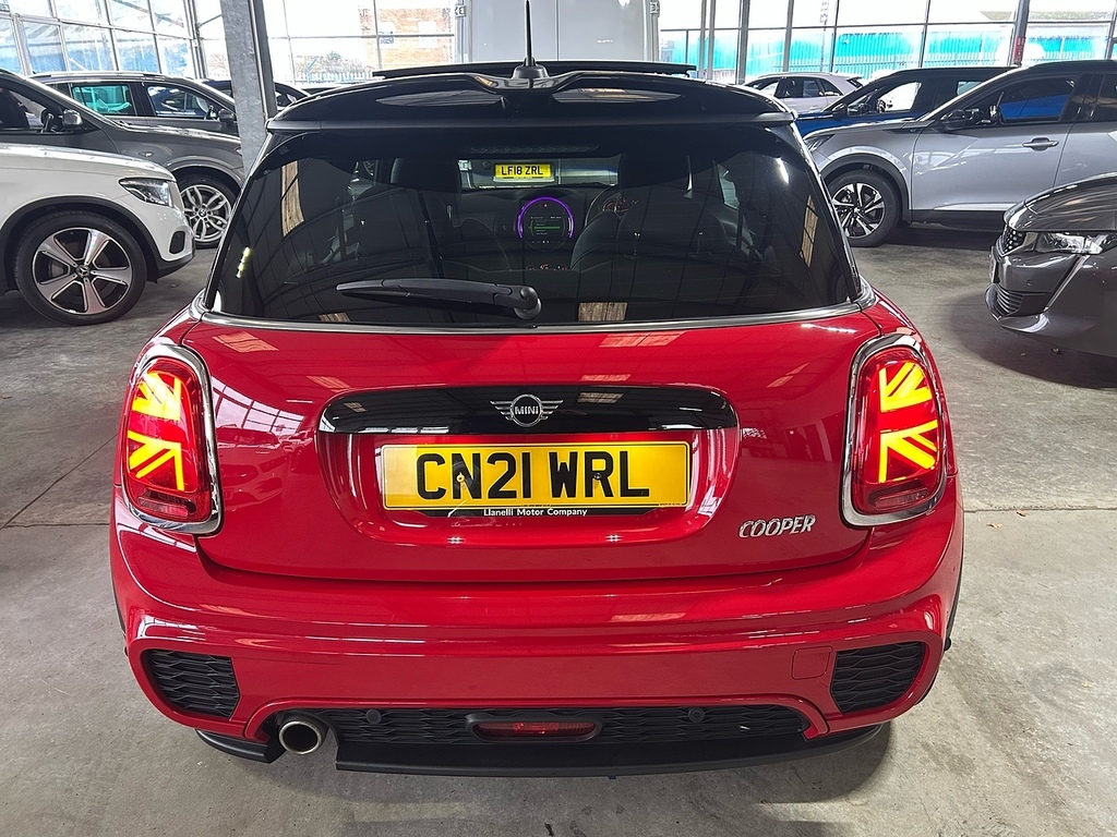 Mini Hatch 1.5 Cooper Sport Hatchback Euro Red #6