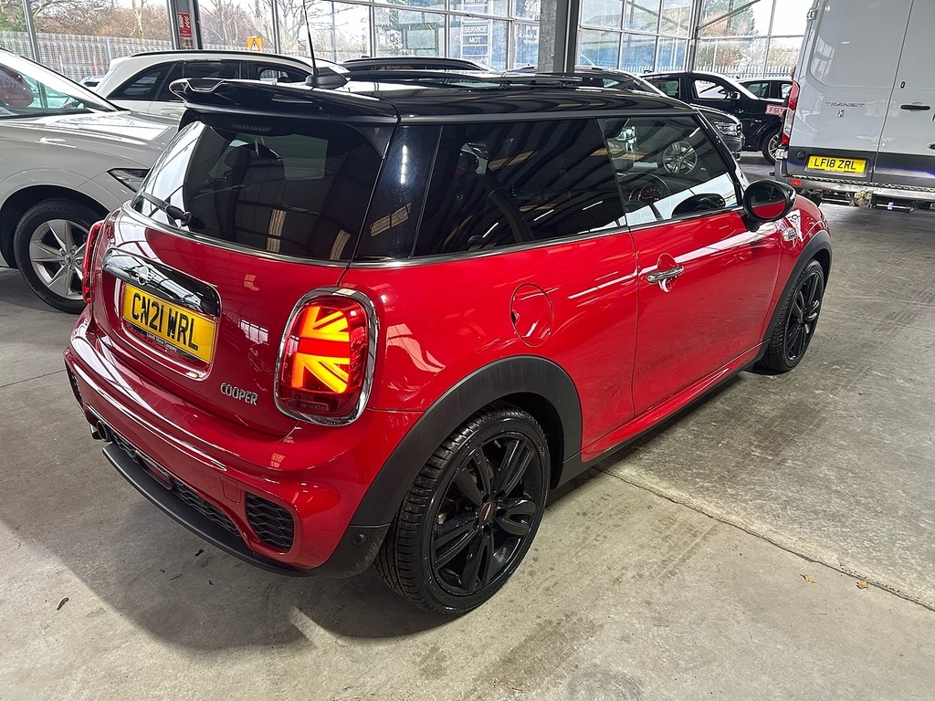 Mini Hatch 1.5 Cooper Sport Hatchback Euro Red #4