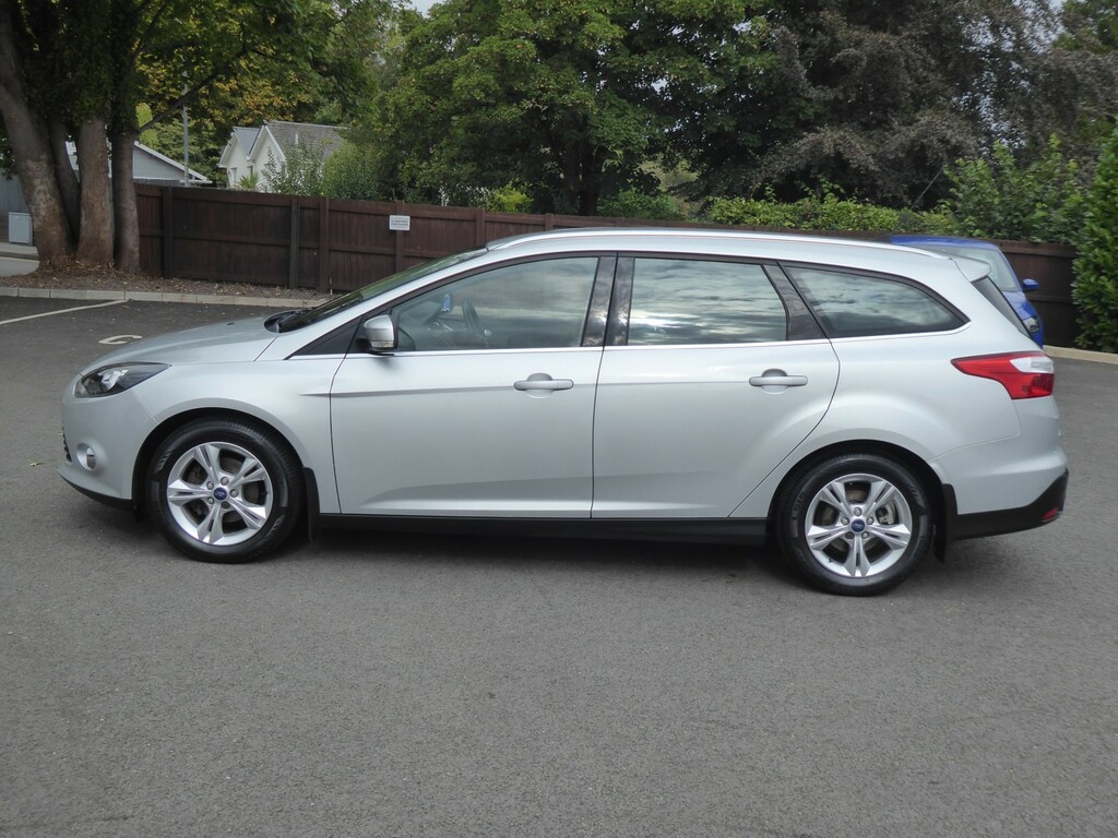 Ford Focus Estate 1.6 Zetec Estate 201262 Silver #3