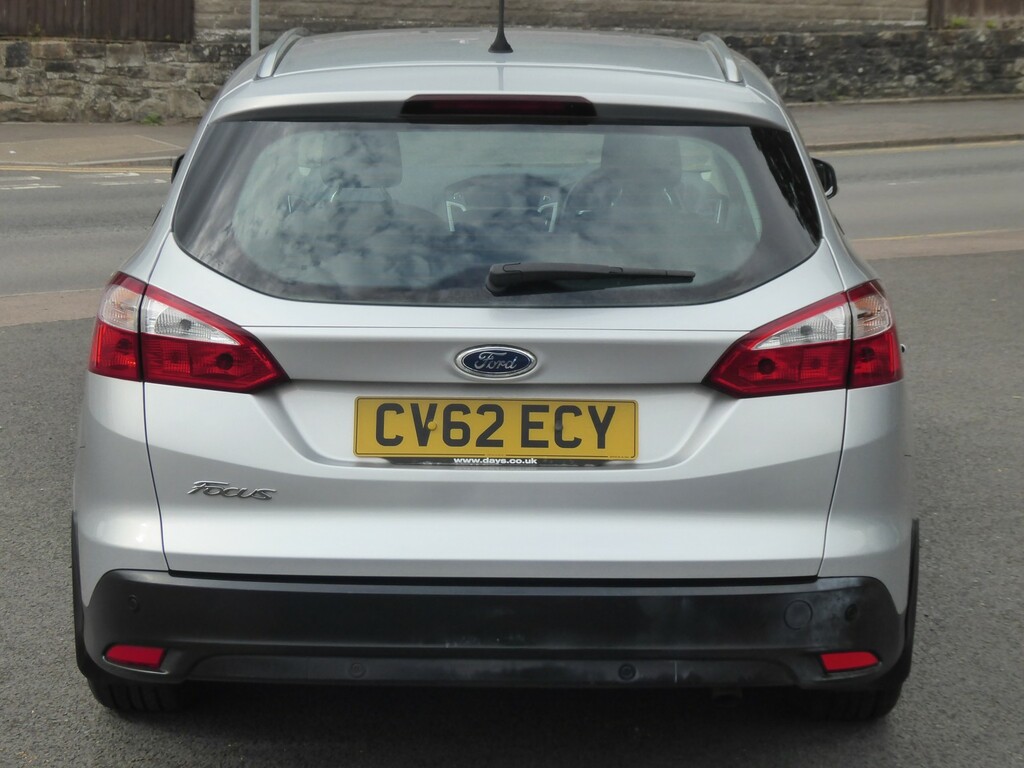 Ford Focus Estate 1.6 Zetec Estate 201262 Silver #4