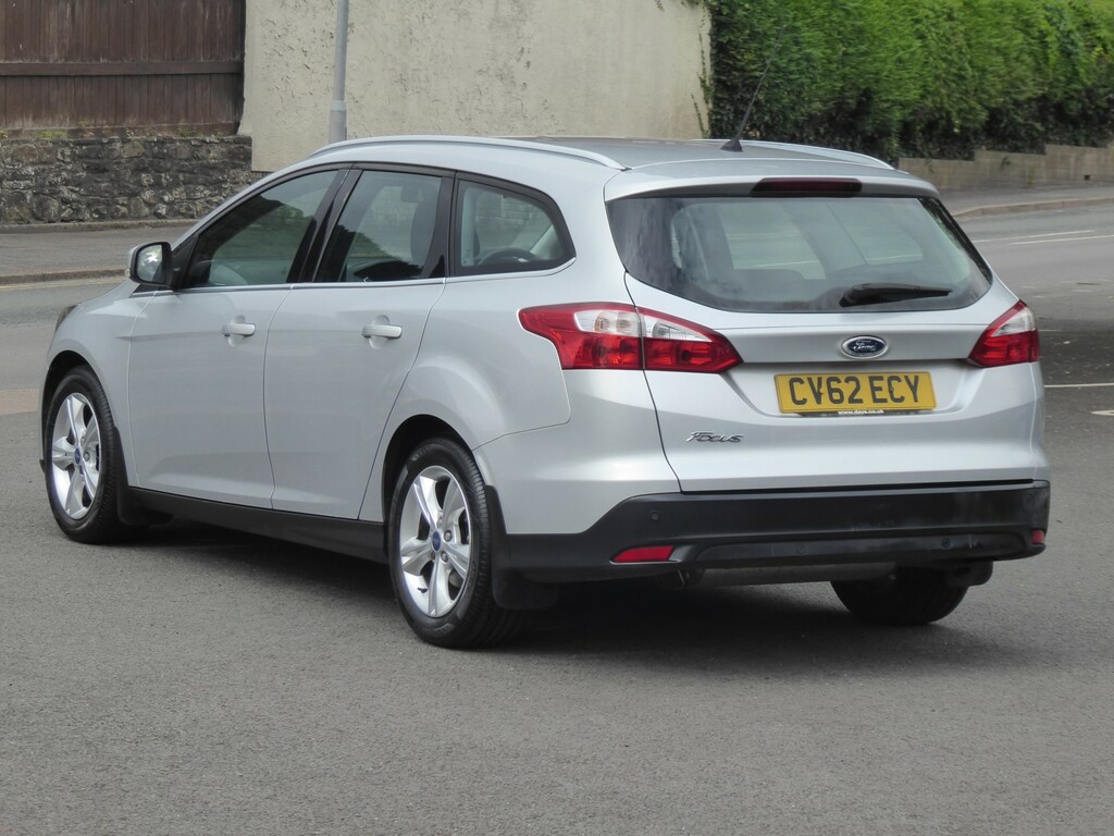 Ford Focus Estate 1.6 Zetec Estate 201262 Silver #5