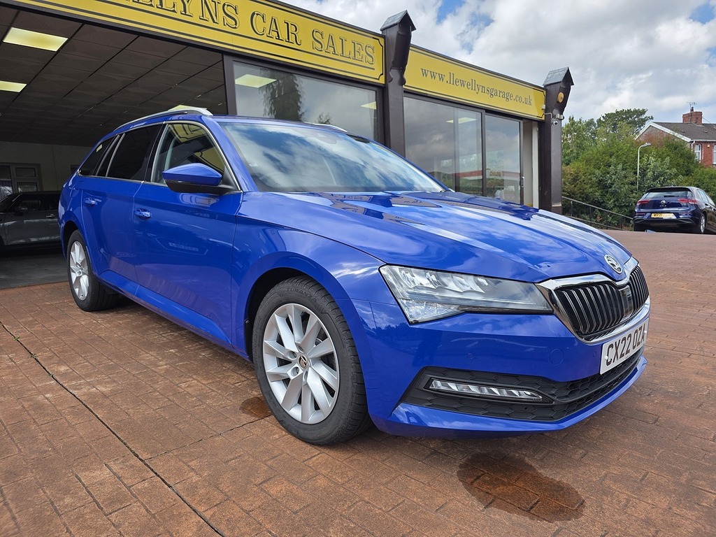 Skoda Superb Tdi Se Technology CX22OZA Blue #2