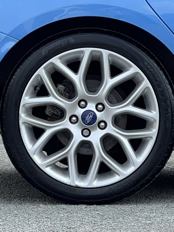Ford Focus Hatchback 1.5 Tdci St-line 2017 DS17PHJ Blue #5