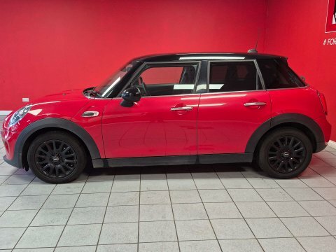 Mini Hatch 1.5 Cooper LX68NOU Red #2