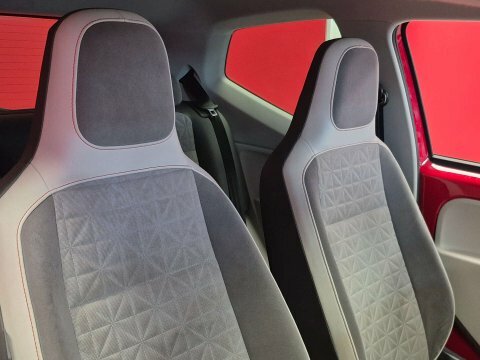 Volkswagen Up High Up Silver #7