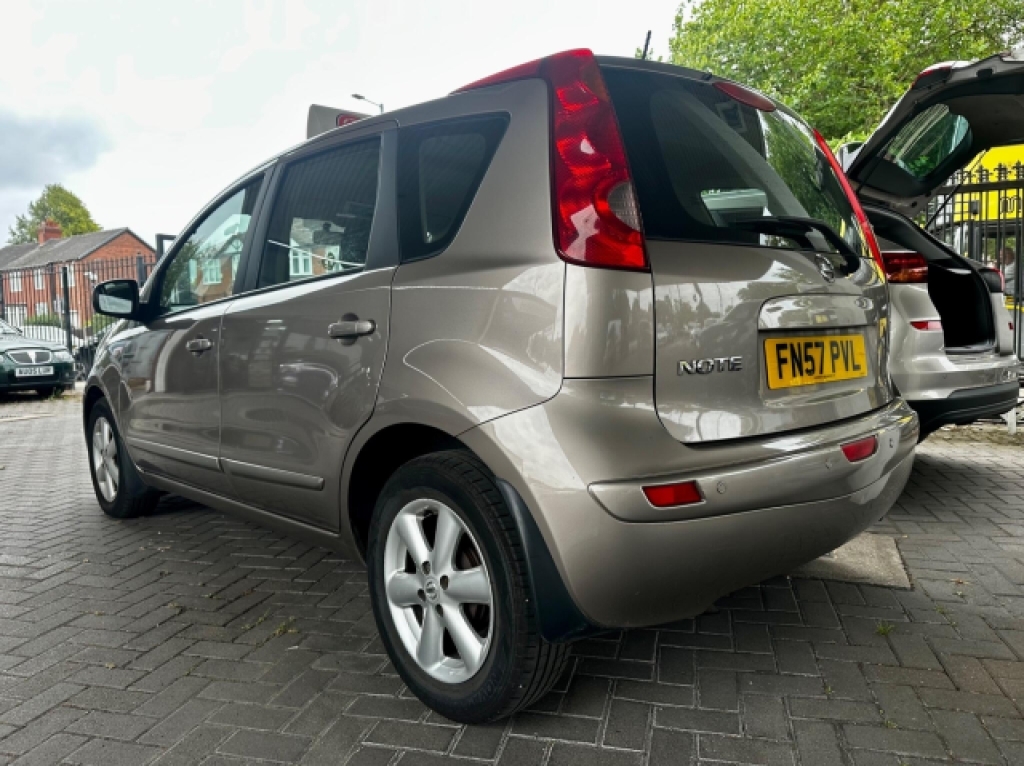 Nissan Note 1.6 16V Acenta #4
