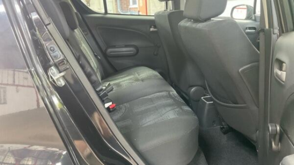 Vauxhall Agila S White #10