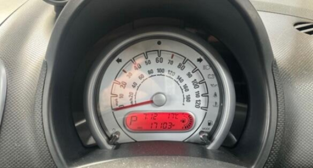 Vauxhall Agila S White #12