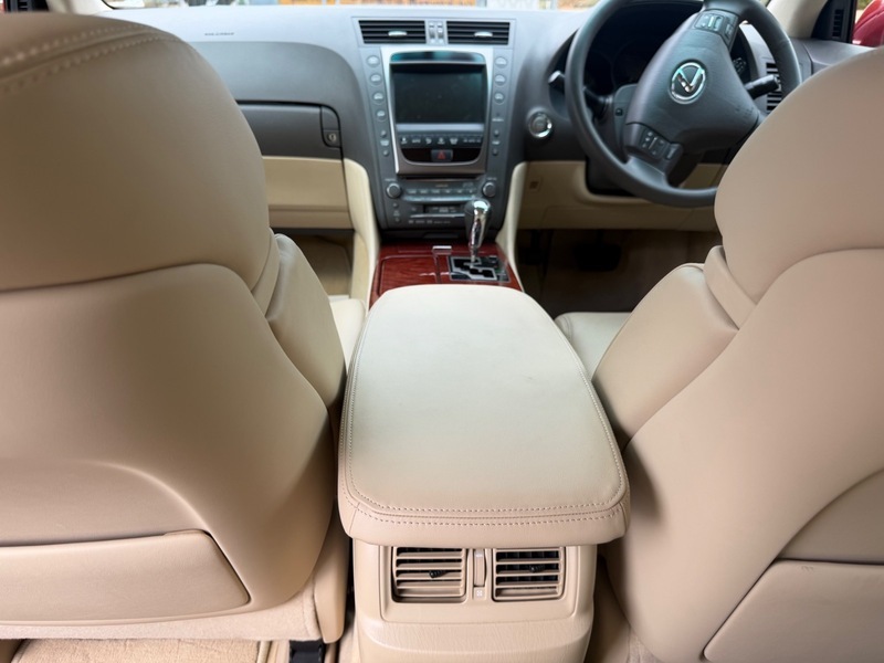 Lexus GS Silver #19