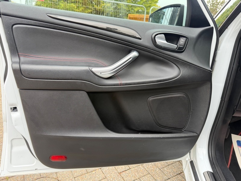 Ford S-Max Black #27