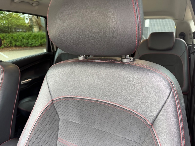 Ford S-Max Black #30