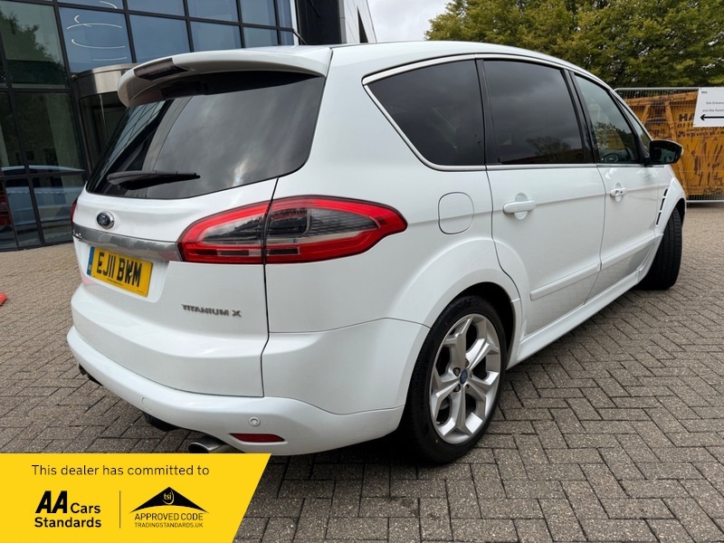 Ford S-Max Black #12