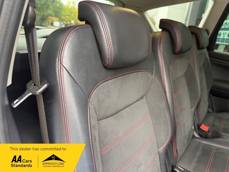 Ford S-Max Black #37
